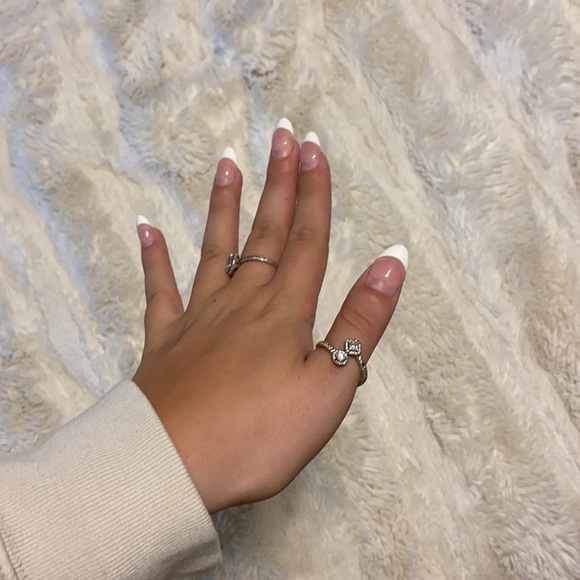 Pandora Ring - Picture 2 of 4